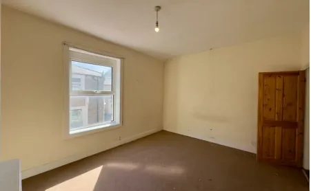 2 bed Terraced