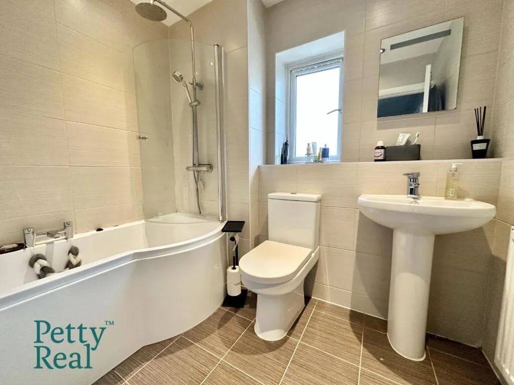 3 bed Terraced