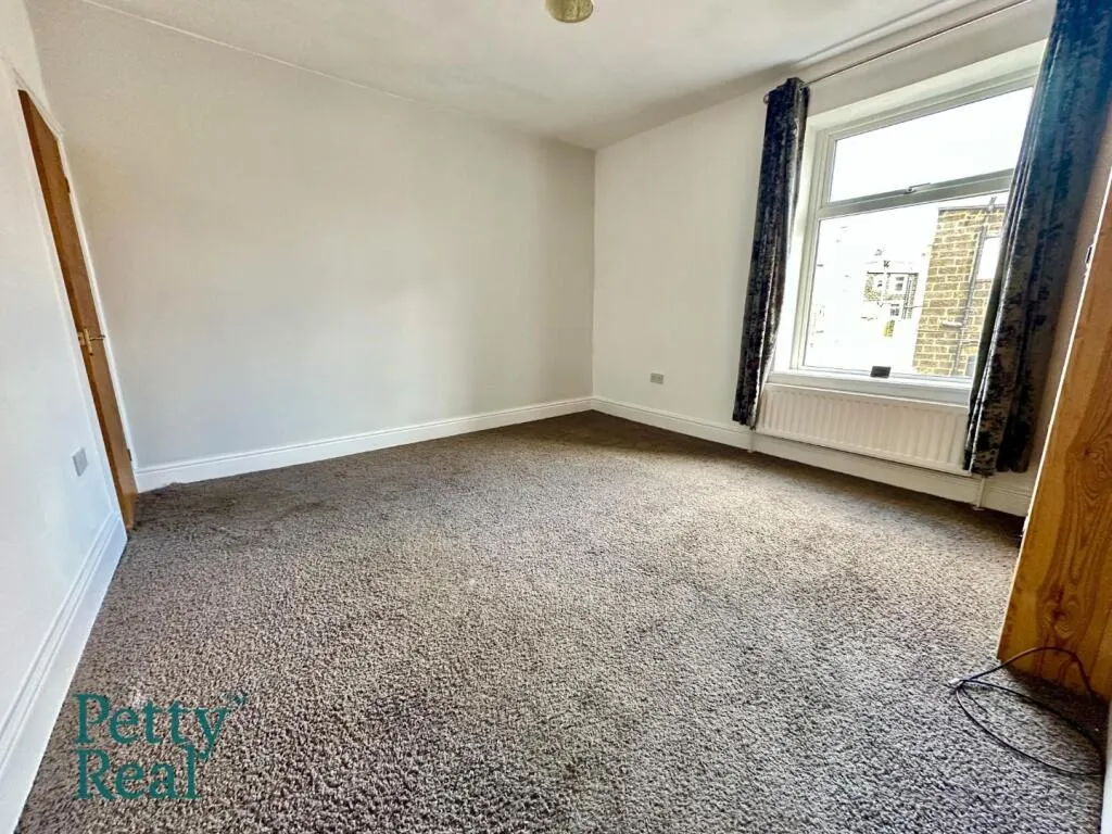 2 bed End of Terrace