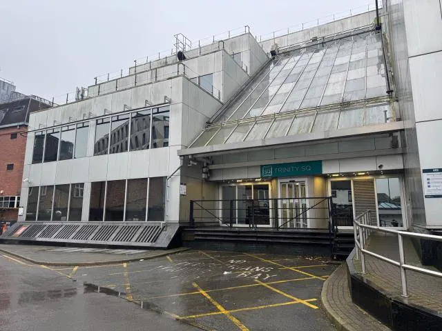 Flat 25 Trinity Square, 29-53 Staines Road, Hounslow, Middlesex