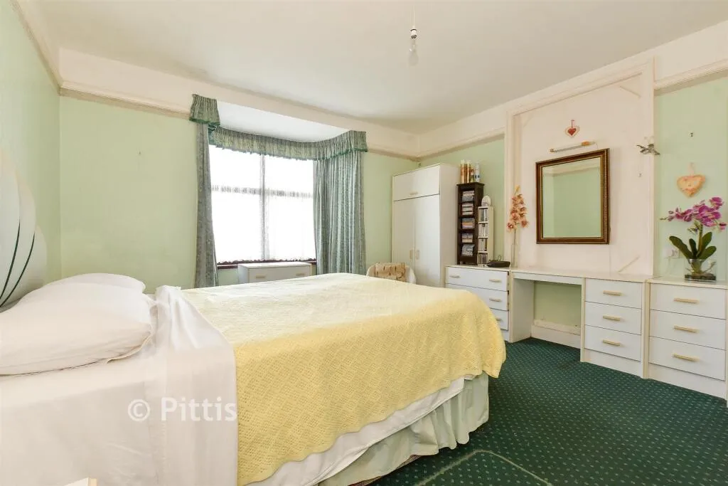 3 bed Detached Bungalow