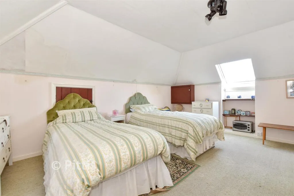 3 bed Detached Bungalow