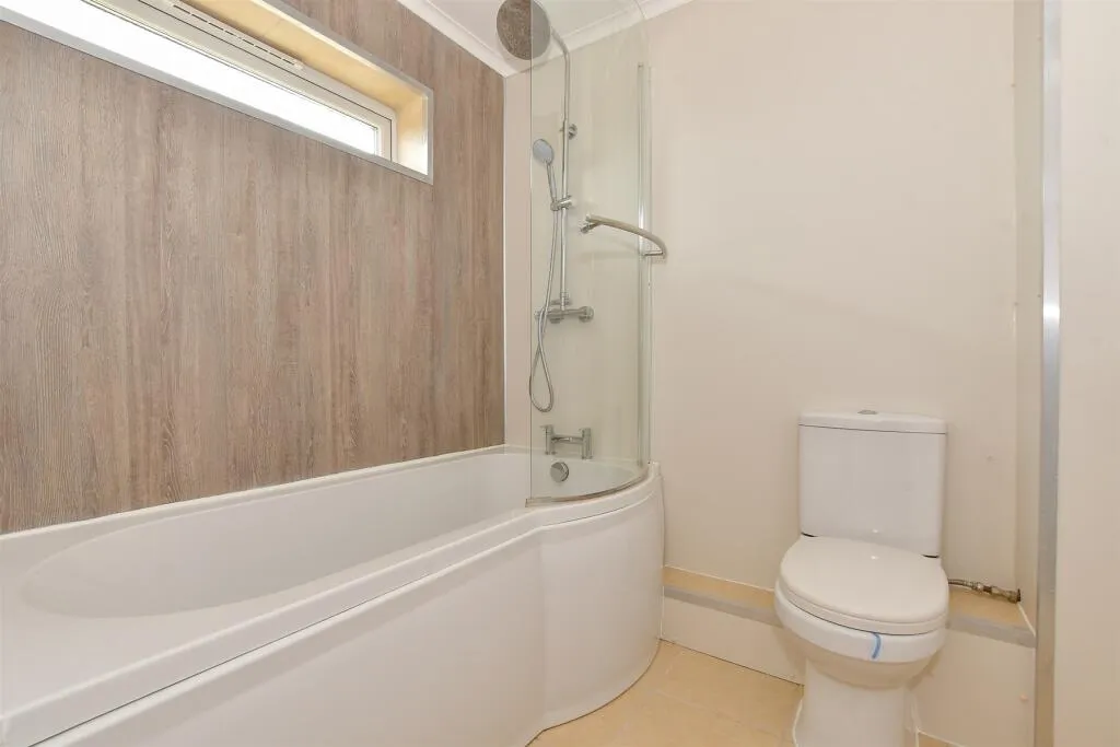 3 bed Detached Bungalow