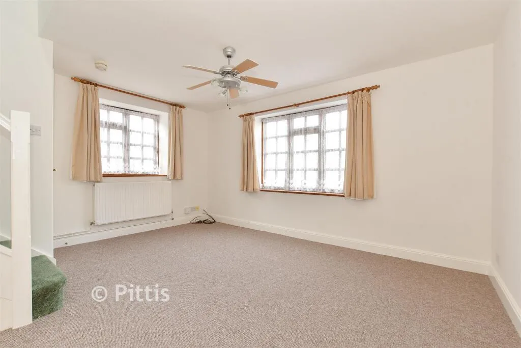 2 bed Terraced