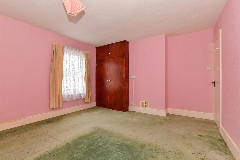 3 bed Terraced