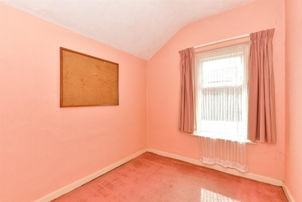 3 bed Terraced