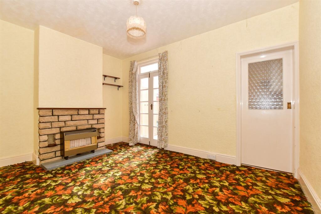 3 bed Terraced