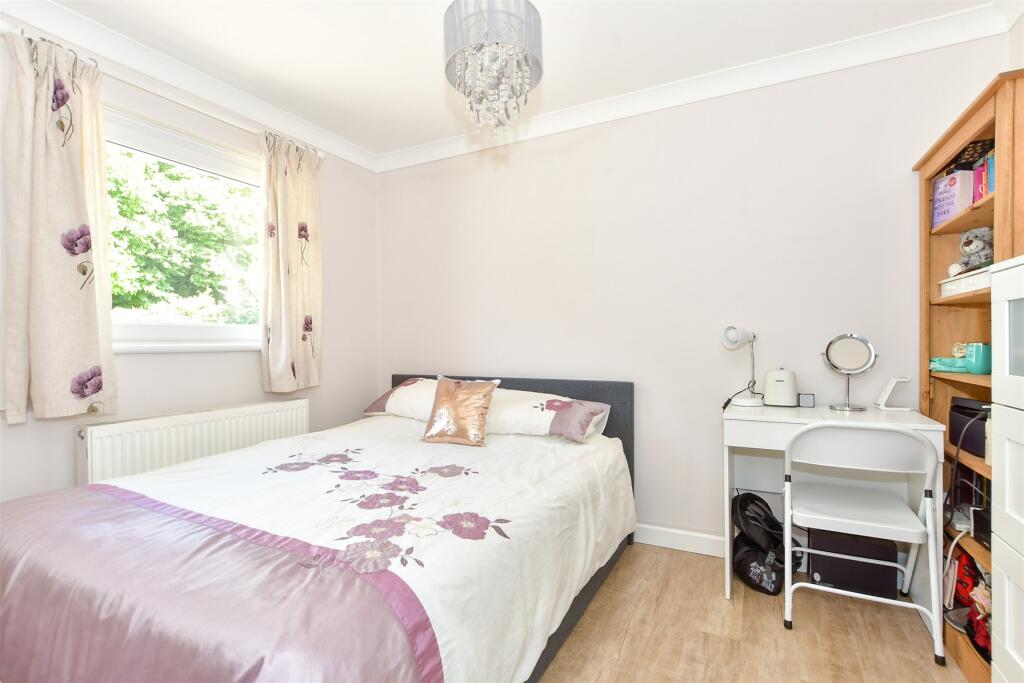 4 bed Chalet