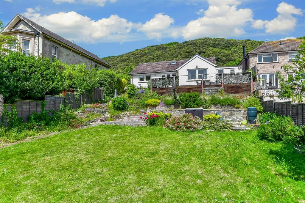 4 bed Chalet
