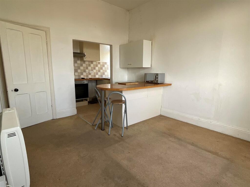 2 bed Apartment