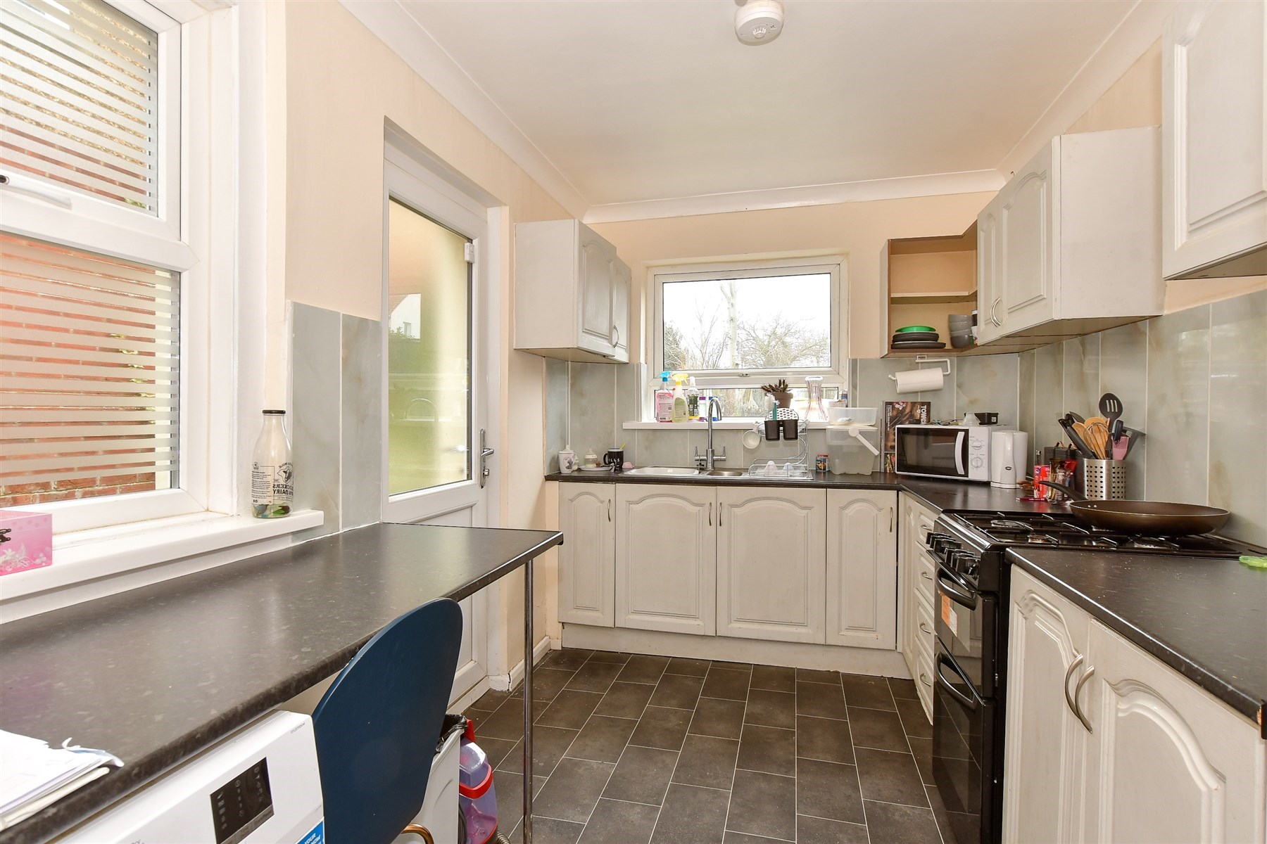3 bed Semi-Detached