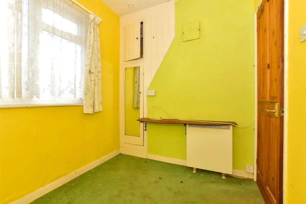 2 bed Detached Bungalow