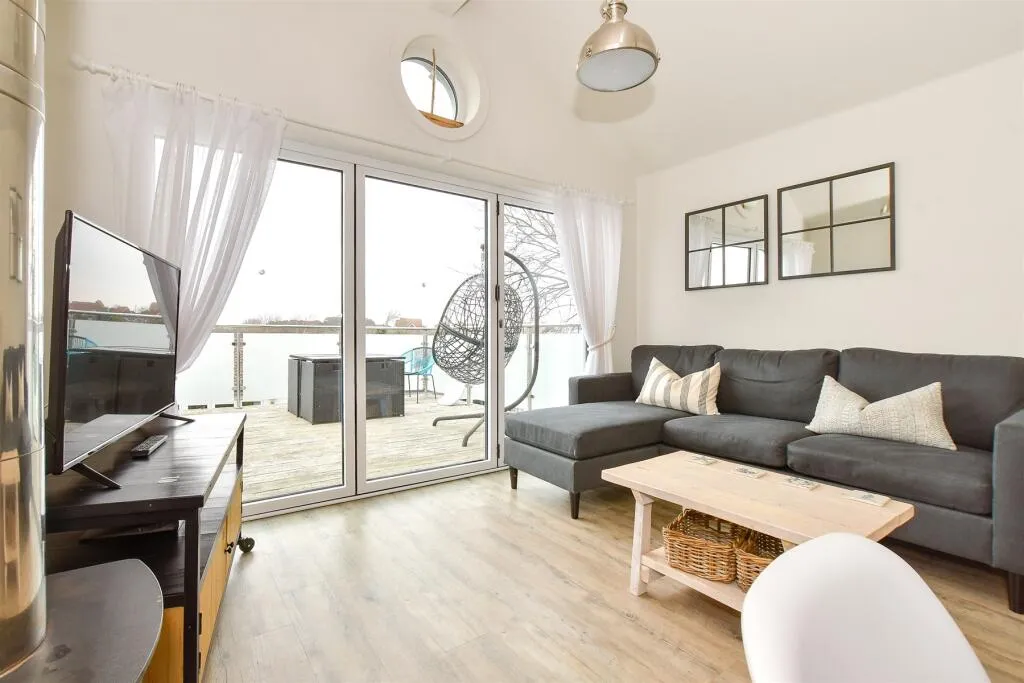 2 bed Park Home