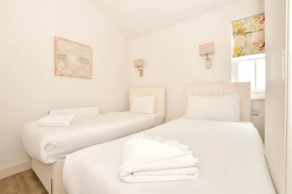 2 bed Park Home