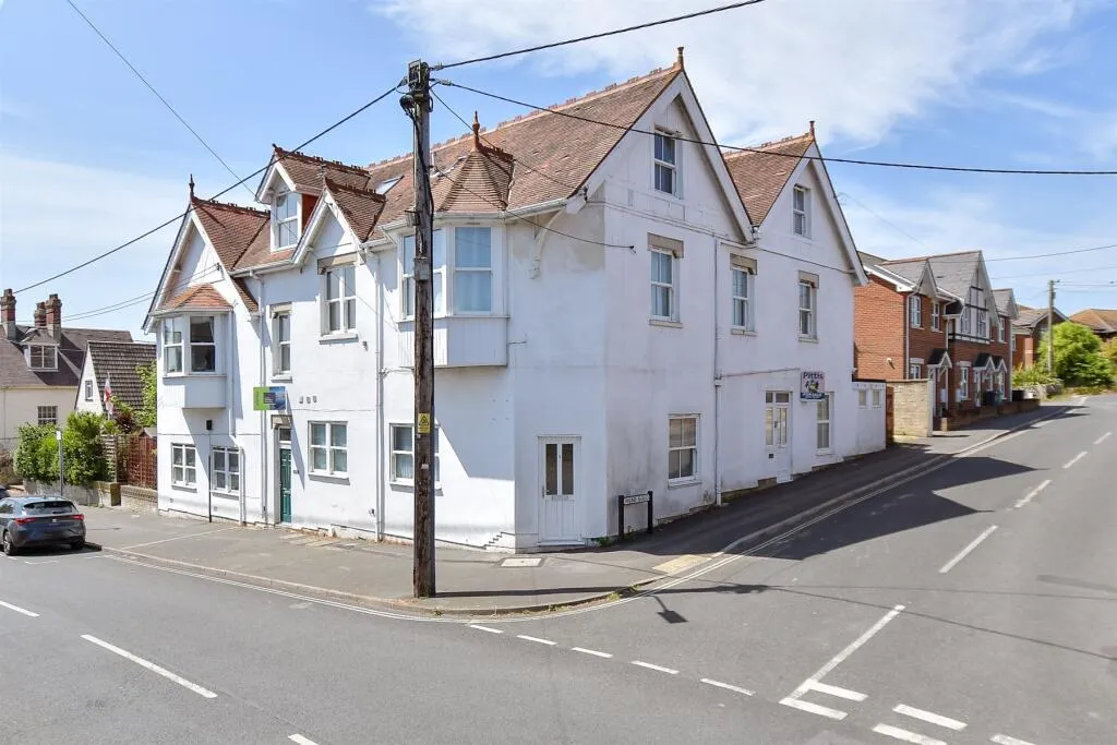 1 bed Apartment