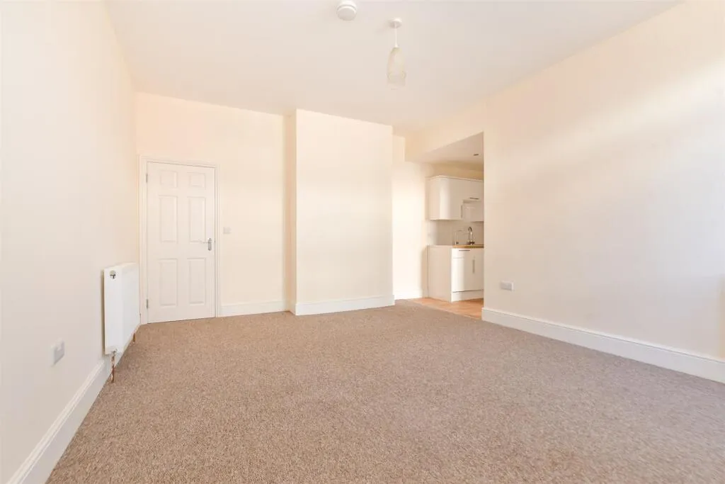 1 bed Apartment