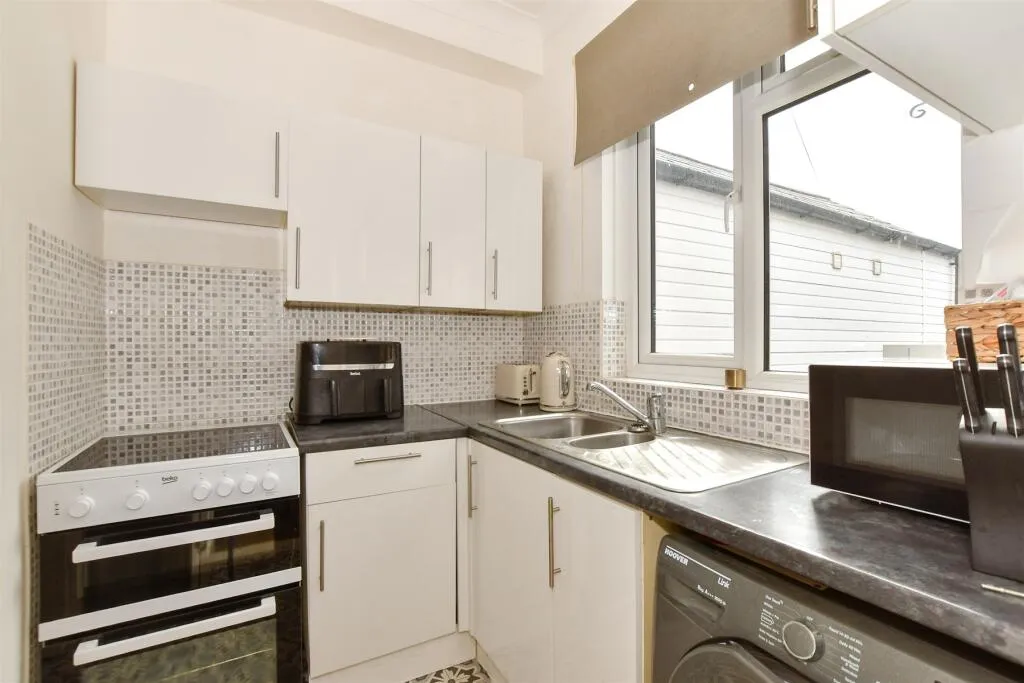 1 bed Apartment
