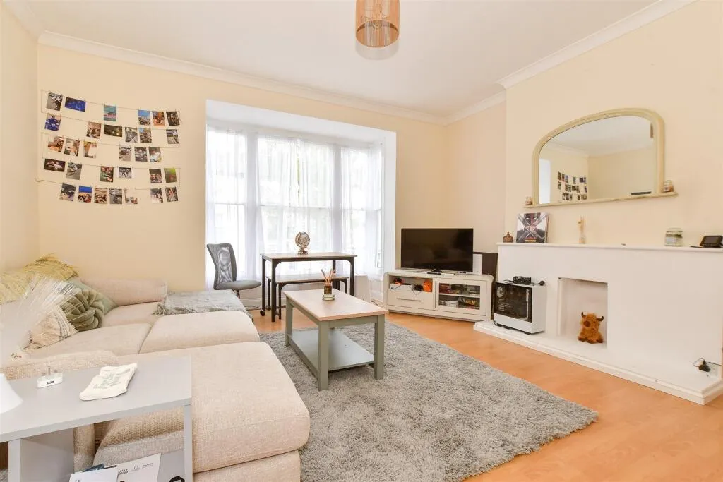1 bed Apartment