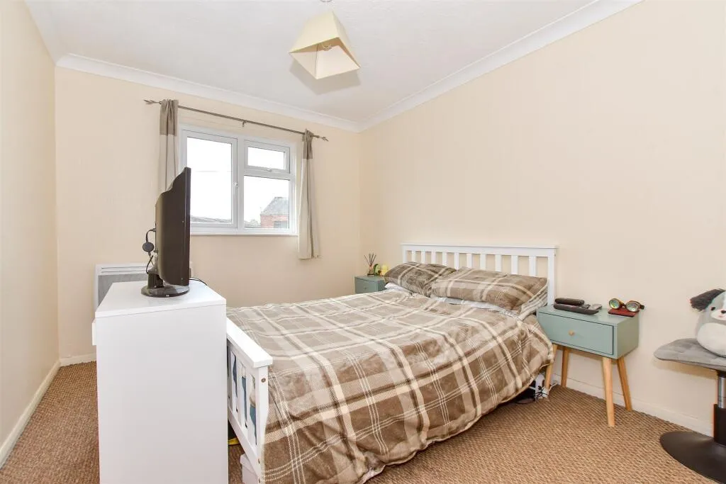 1 bed Apartment