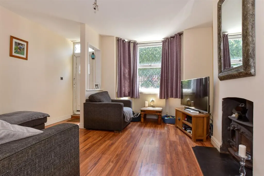 3 bed Terraced