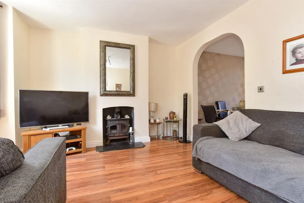 3 bed Terraced
