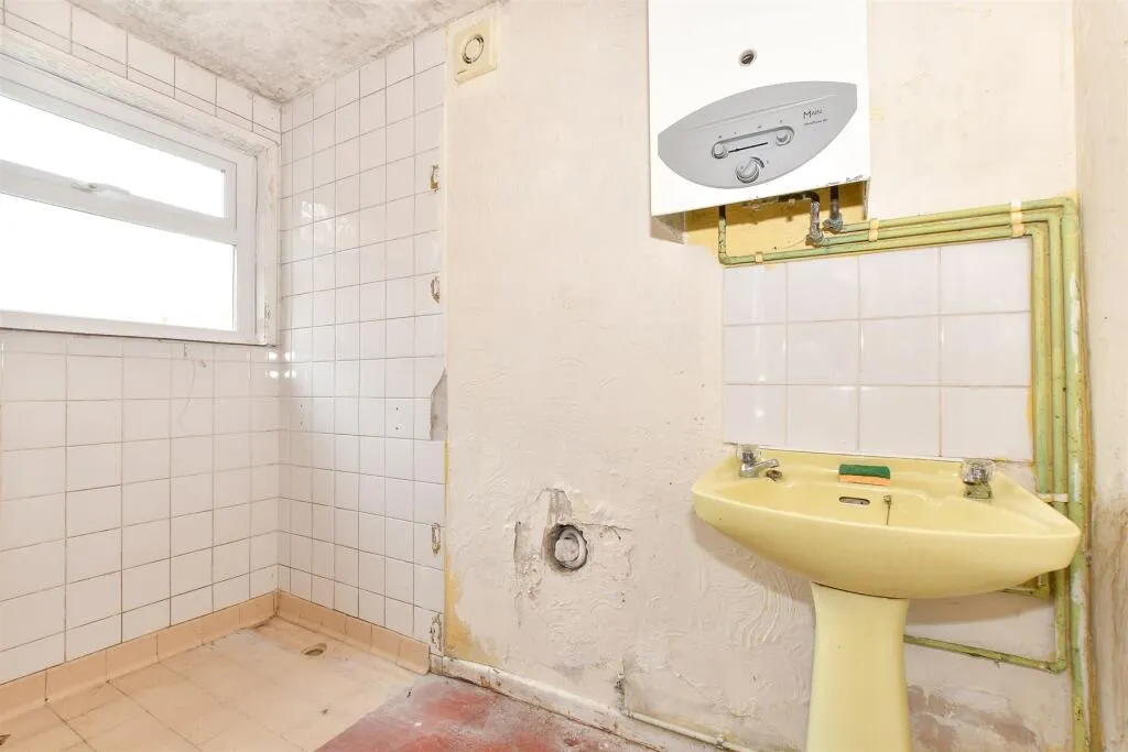 3 bed Terraced