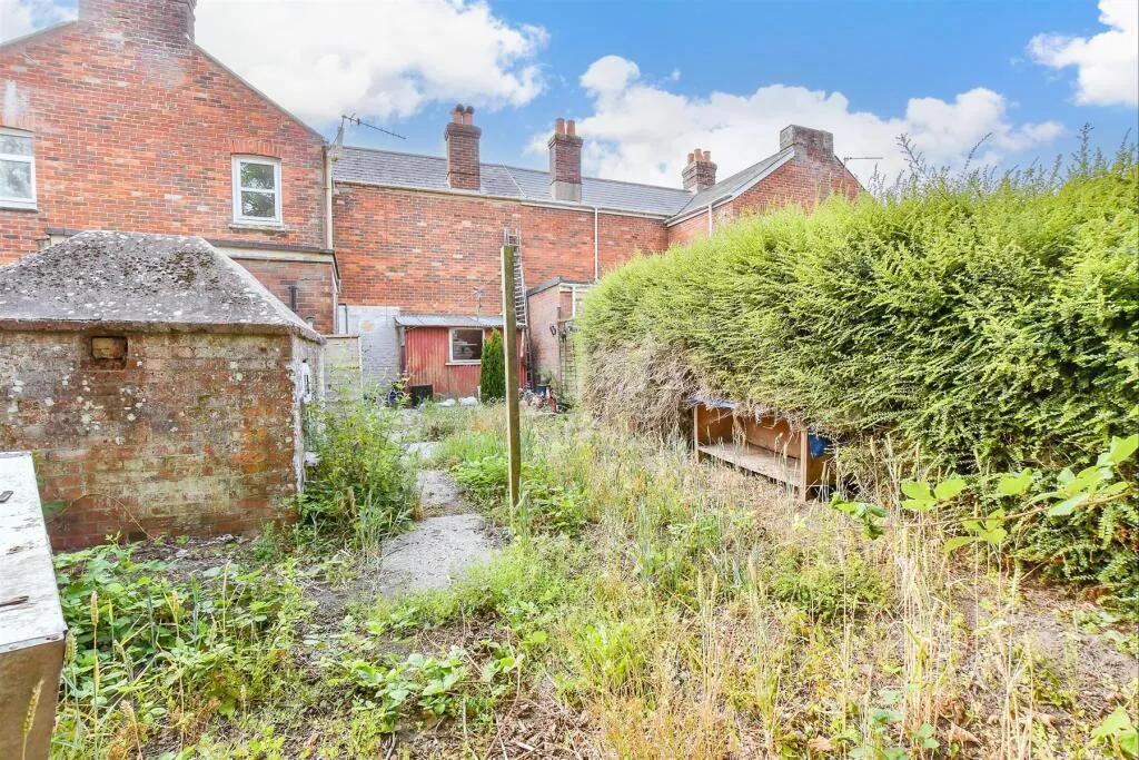 3 bed Terraced