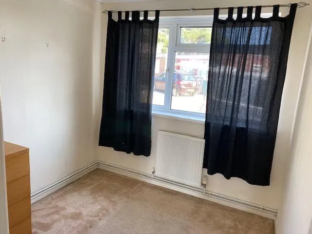 2 bed House