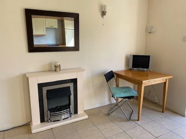 2 bed House