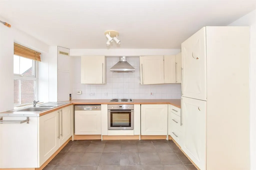 2 bed Apartment
