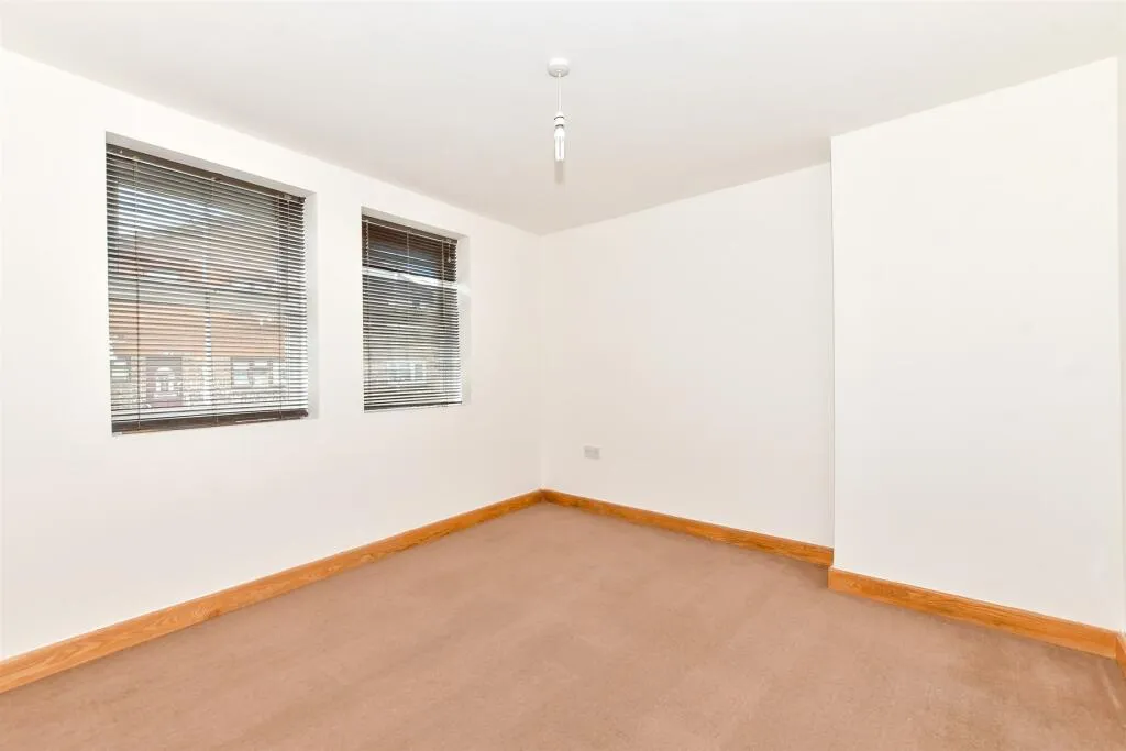 2 bed Apartment