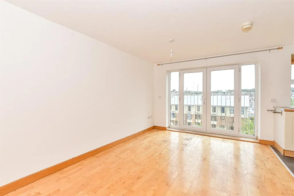 2 bed Apartment