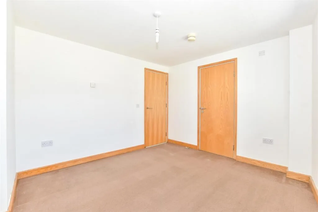 2 bed Apartment