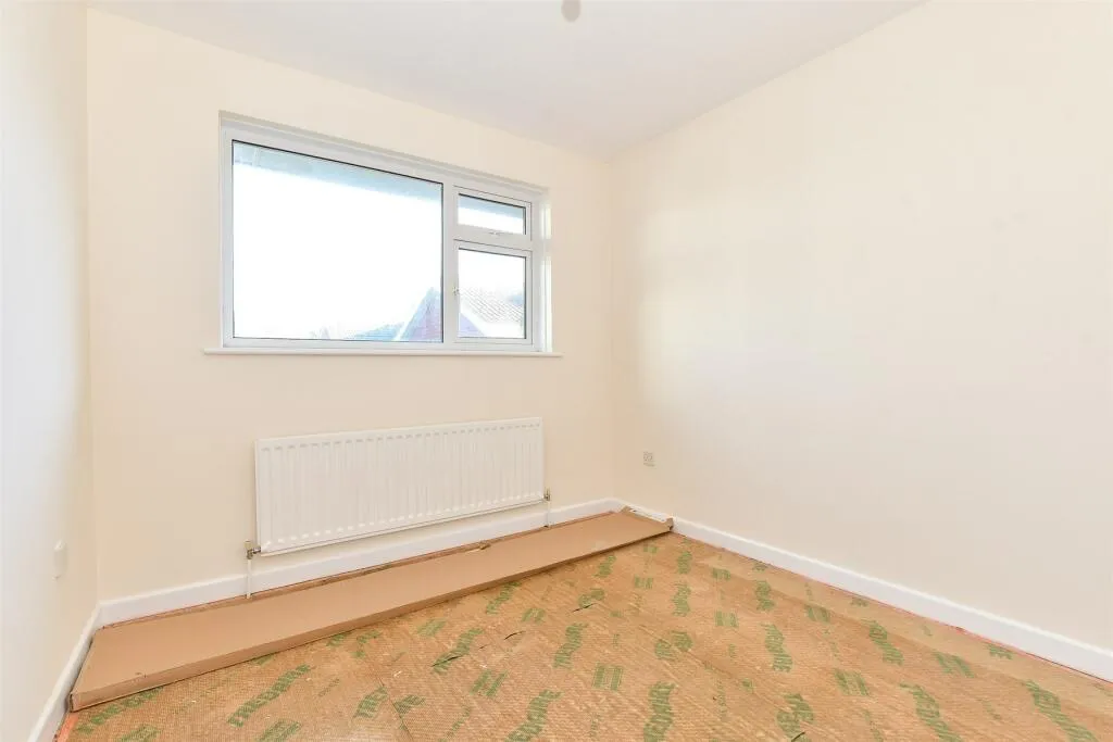 2 bed Detached Bungalow
