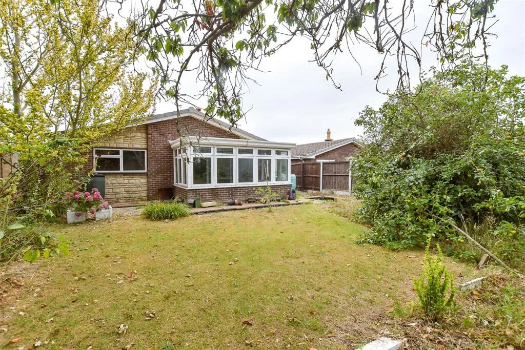3 bed Detached Bungalow