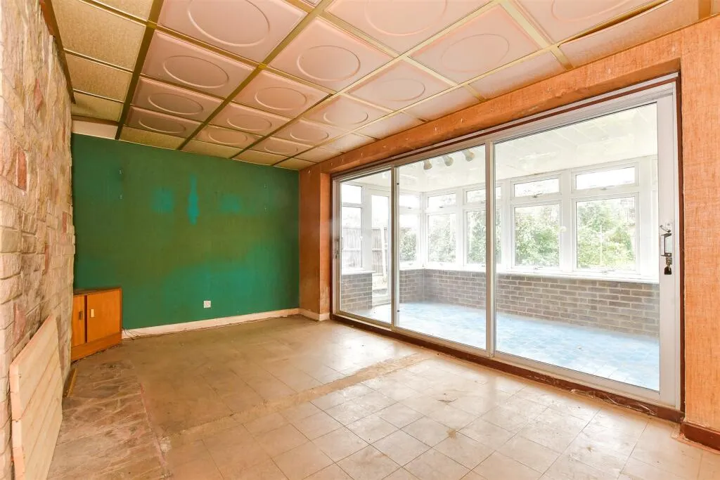 3 bed Detached Bungalow