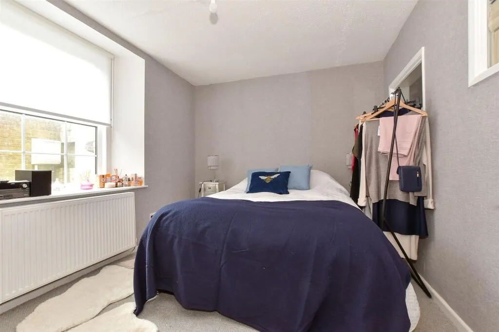 2 bed Apartment