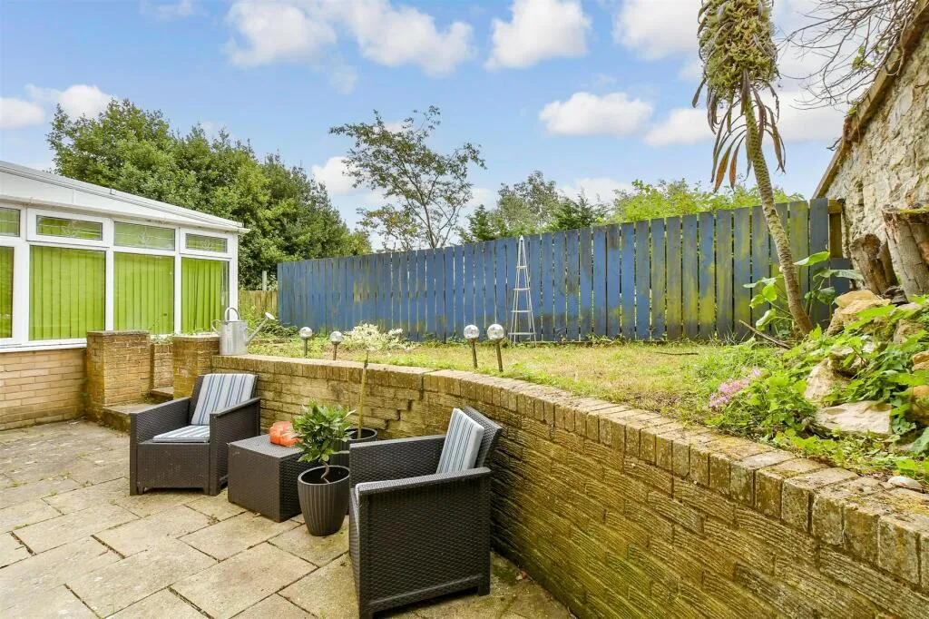 2 bed Apartment