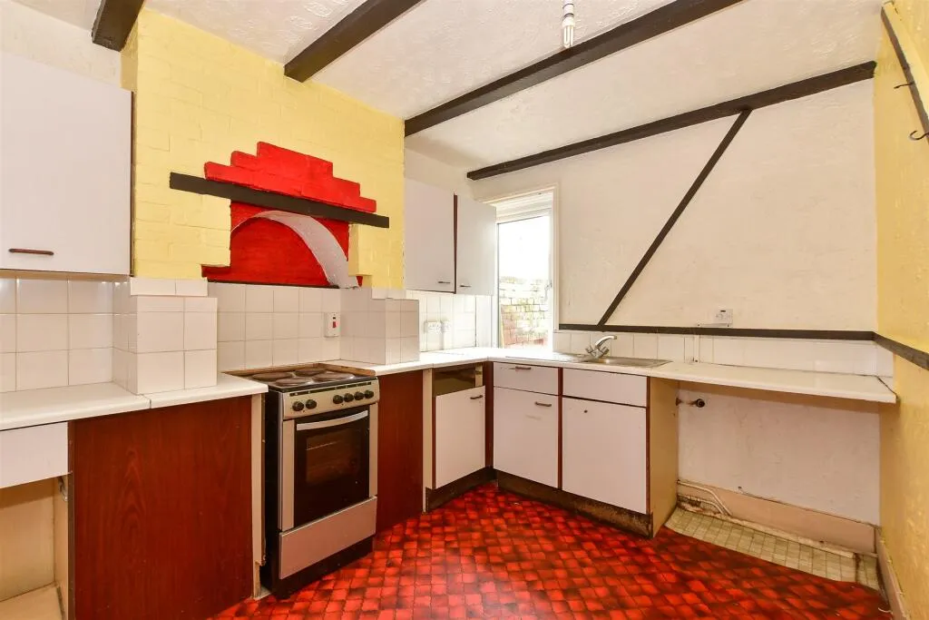 3 bed Terraced