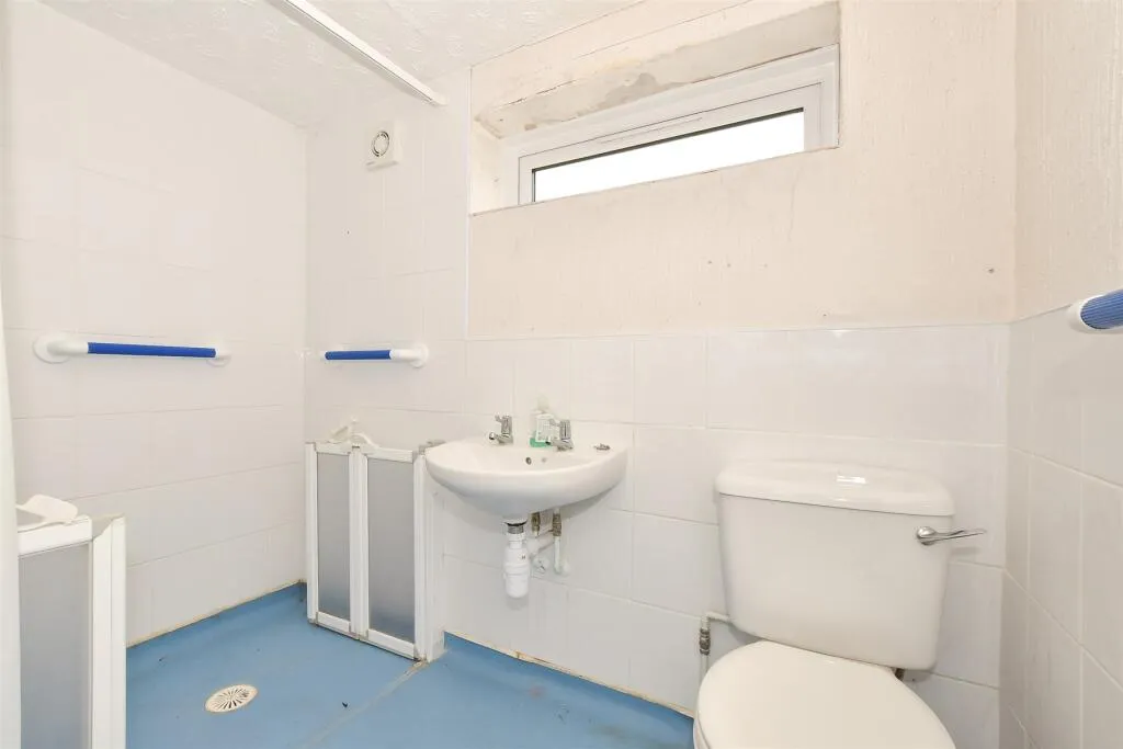 3 bed Terraced