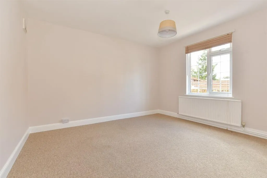 5 bed Block of Apartments