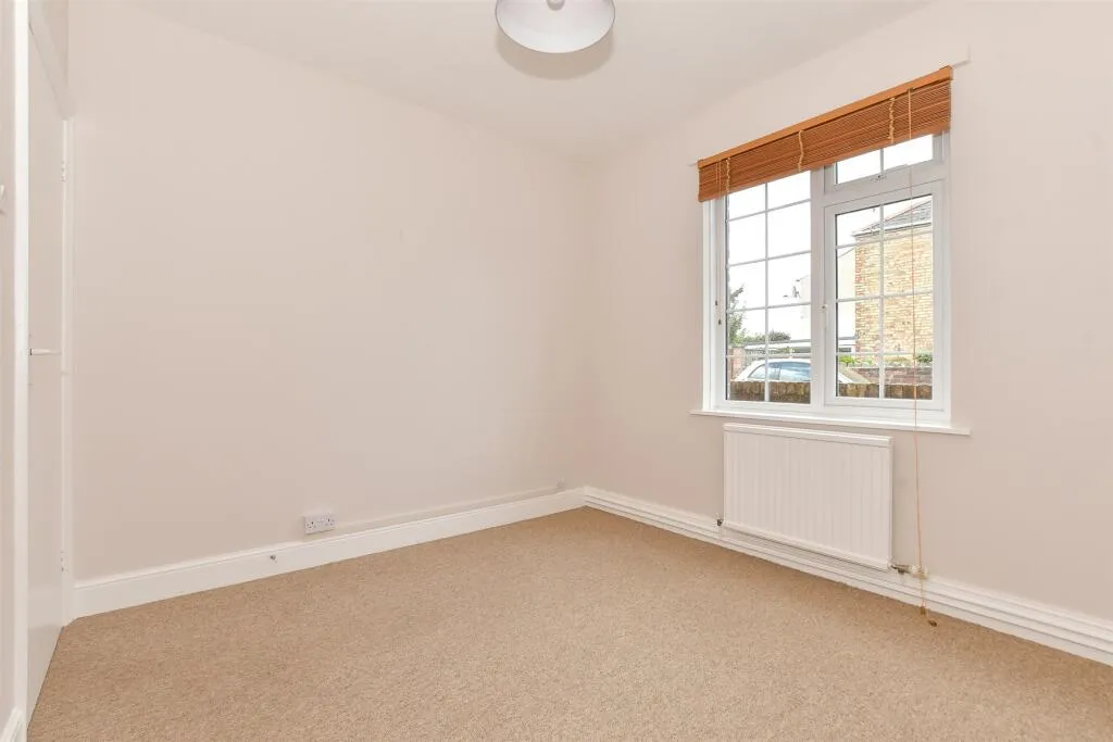 5 bed Block of Apartments