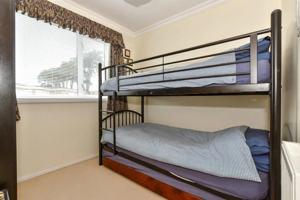 2 bed Semi-Detached Bungalow