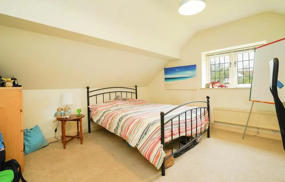10 Hockley Lane, Wingerworth, Chesterfield S42 6QG