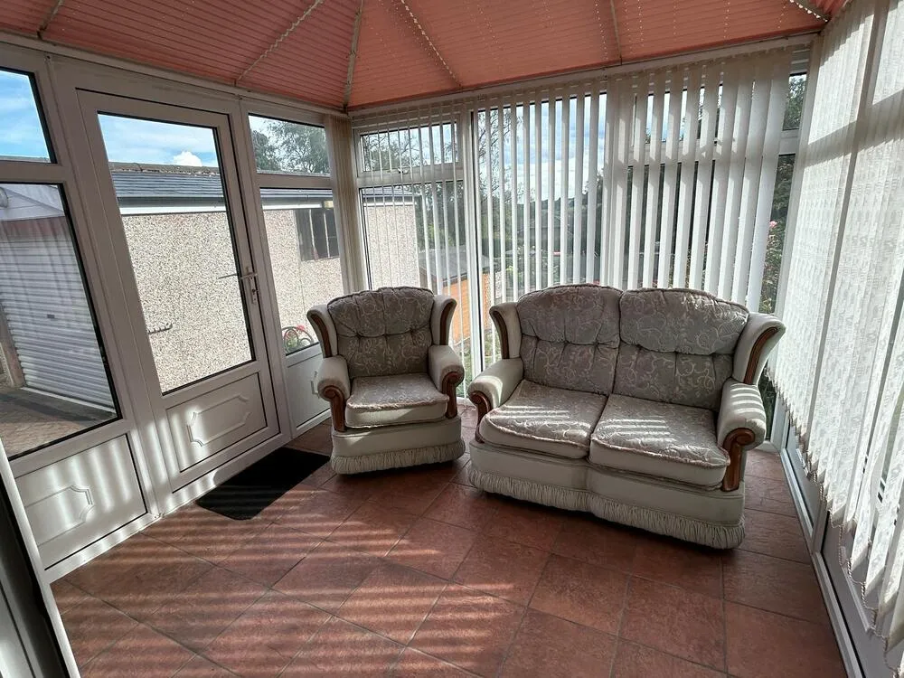 68 Holmesdale Road, Dronfield S18 2FB