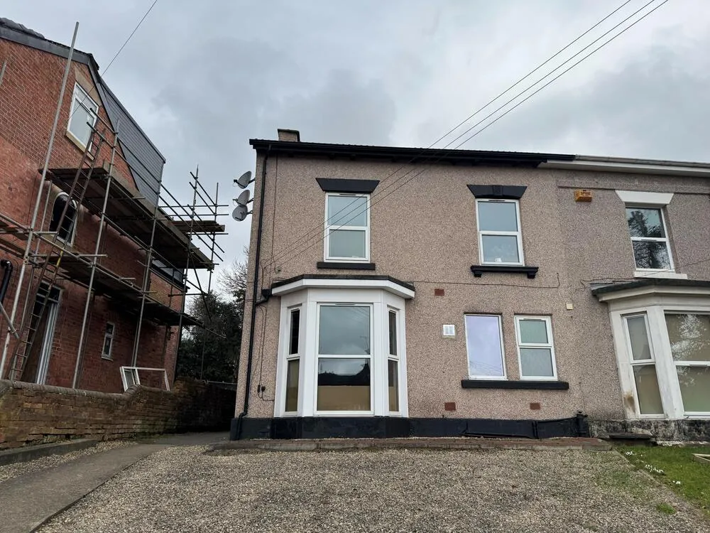 22 Highfield Road, Chesterfield, Derbyshire S41 7EY