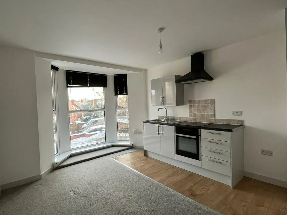 22 Highfield Road, Chesterfield, Derbyshire S41 7EY