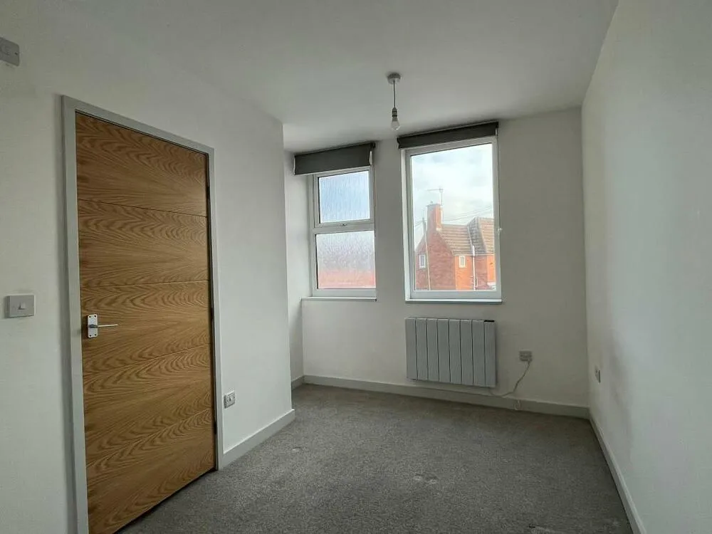 22 Highfield Road, Chesterfield, Derbyshire S41 7EY