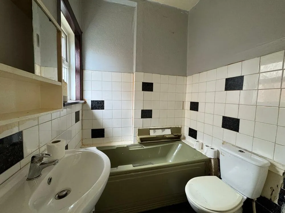 92 Nancy Road, Grimethorpe, Barnsley, South Yorkshire S72 7JZ