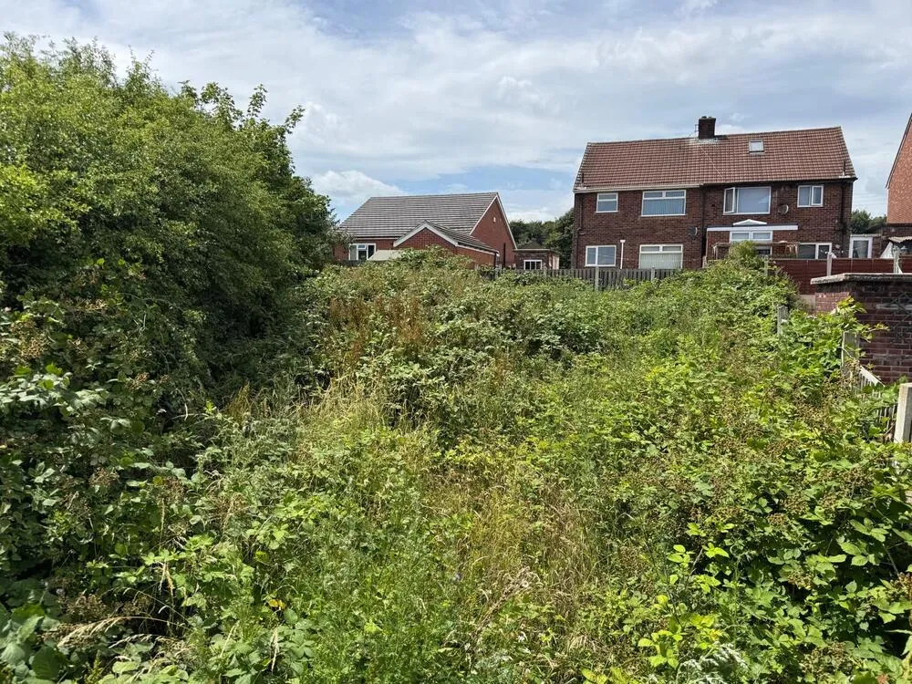 Land Adjacent to 28 Castleton Road, Inkersall, Chesterfield S43 3HU